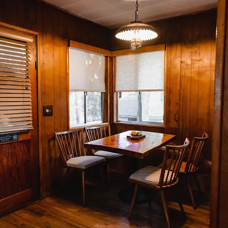 The Fireside Inn Idyllwild Extérieur photo