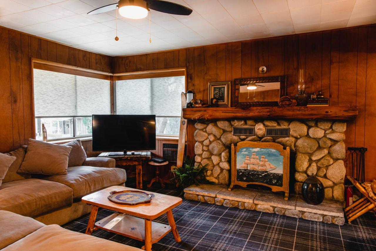 The Fireside 5*